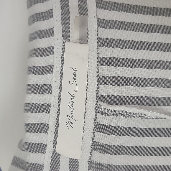 Summer dress or coverup - Picture 2 of 2